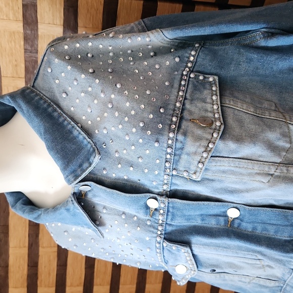 NWOT! Custom made Fringe crop diamond and pearl jean jacket - Picture 9 of 12